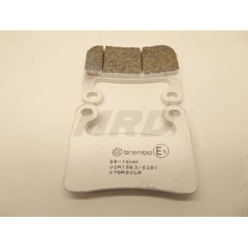 Plaquettes de frein Brembo...